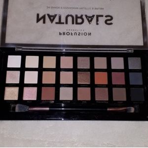 Eyeshadow palette